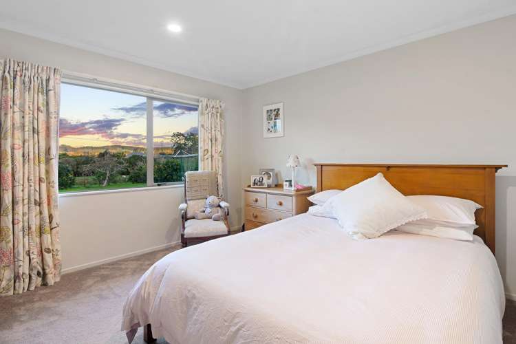 19 Valley Road Waitoki_36