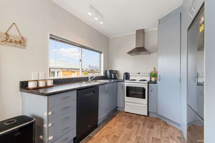 17 Russell Avenue_4