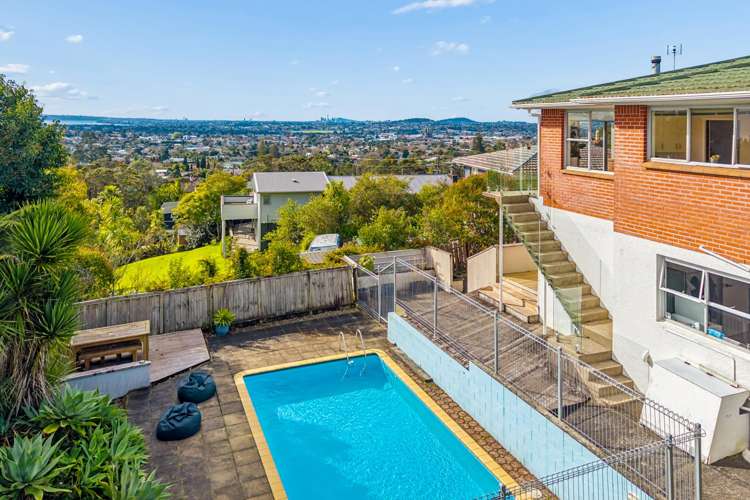 6 Fairmount Road Titirangi_27