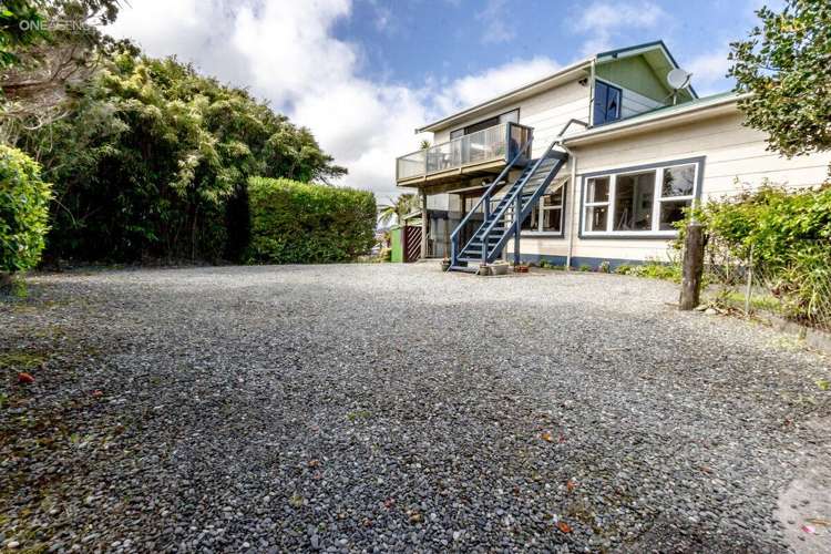 156 Fitzherbert Street Hokitika_24