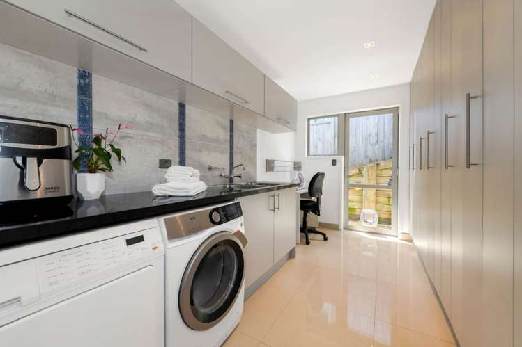 12 Campbell Road Maraetai_22