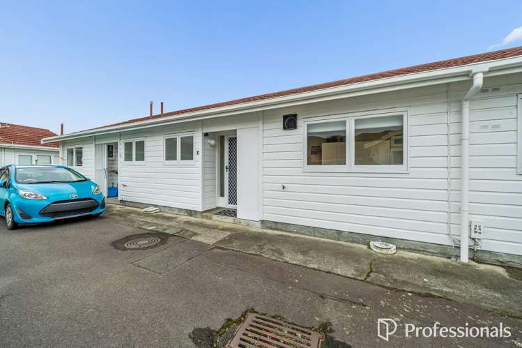 10/1079 High Street Taita_3