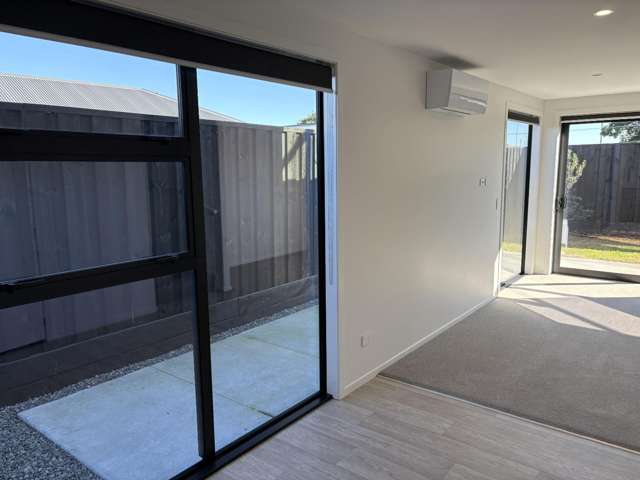 8/260 Chadwick Road 1072_3