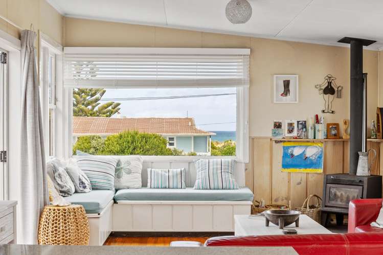 32 Blue Pacific Parade Riversdale Beach_5