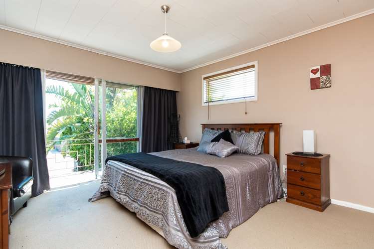 26 Surrey Street Taradale_15