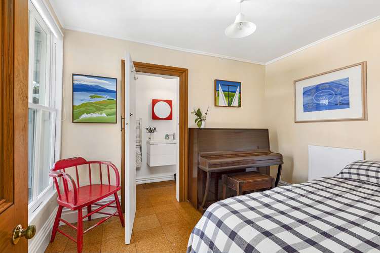 37 Patanga Crescent Thorndon_12