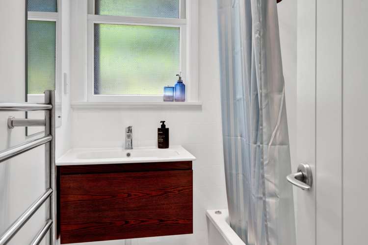 48A-B Whangamomona Road Whangamomona_11