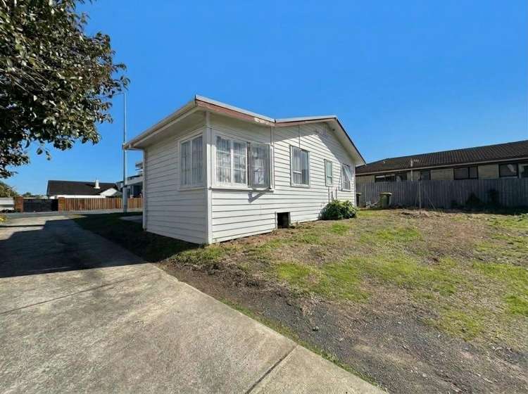 3157 Great North Road New Lynn_1