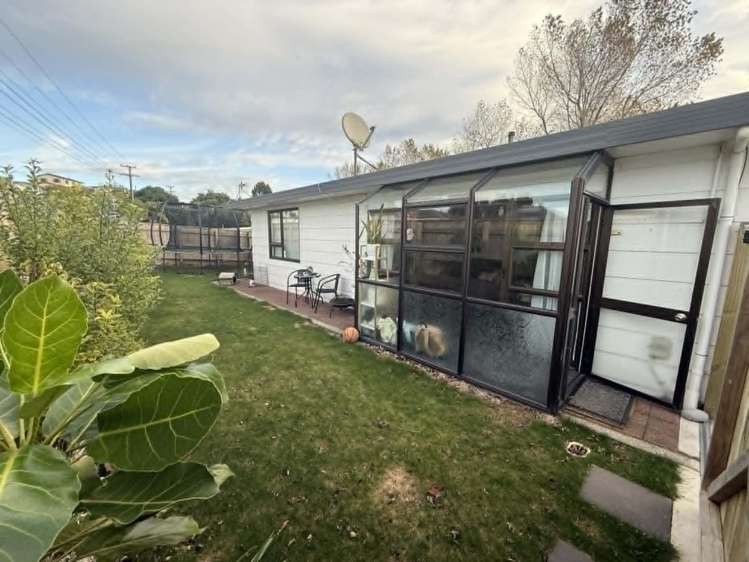 180 Mangorei Road Merrilands_11