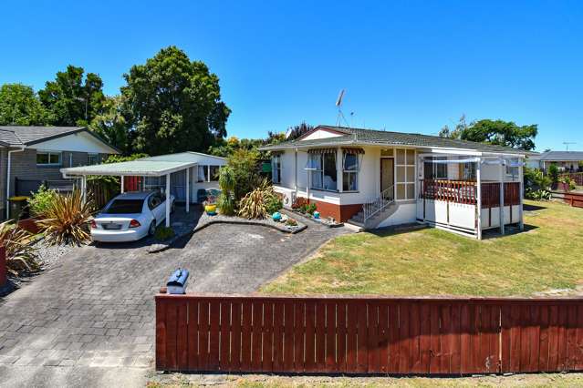 4 Robert Allan Way Pakuranga Heights_2