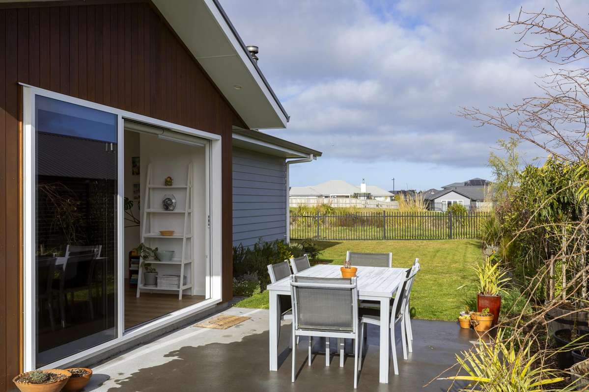 54 Ngaru Crescent_3