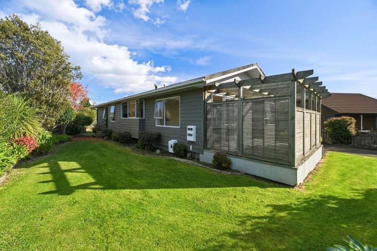 37 Basley Road Owhata_1