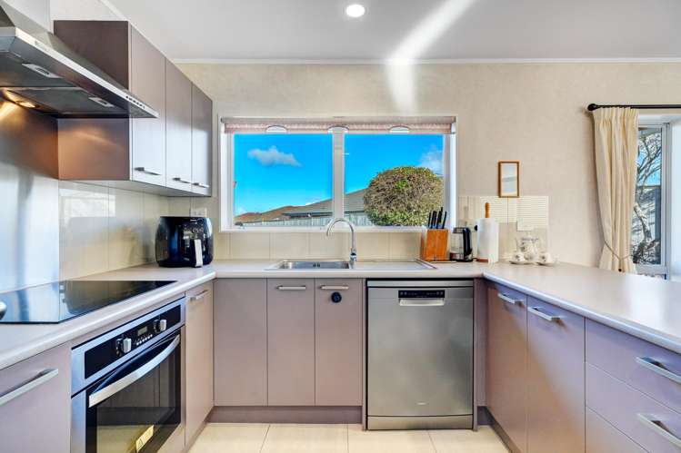 6 Vivaldi Place Mt Roskill_9