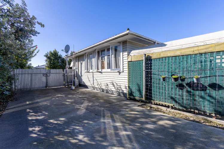 13 Scully Crescent Onekawa_3