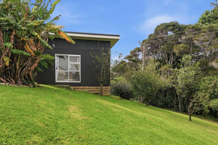 1 Bush Point Road Cable Bay_9