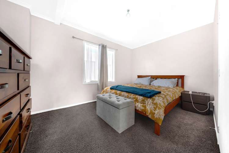 8 Picton Street Papatoetoe_15