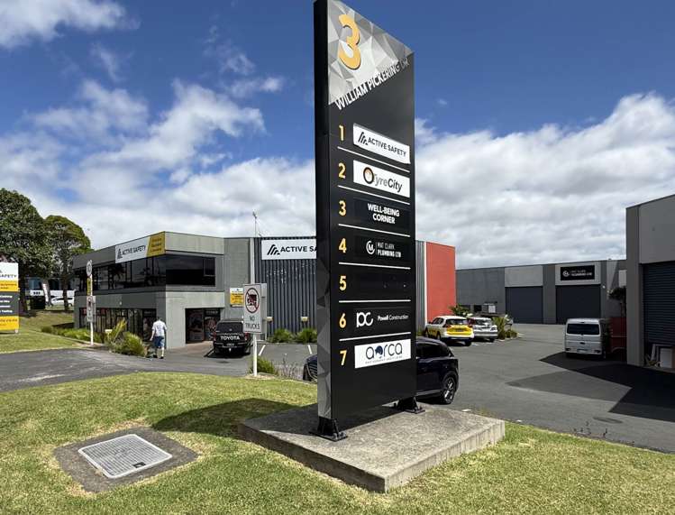 Unit 3C/3 William Pickering Drive Rosedale_6