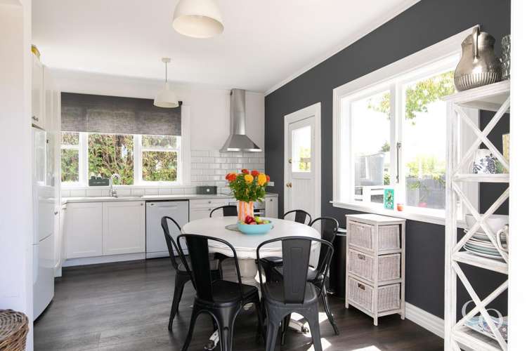 613 Whitehead Road Saint Leonards_9