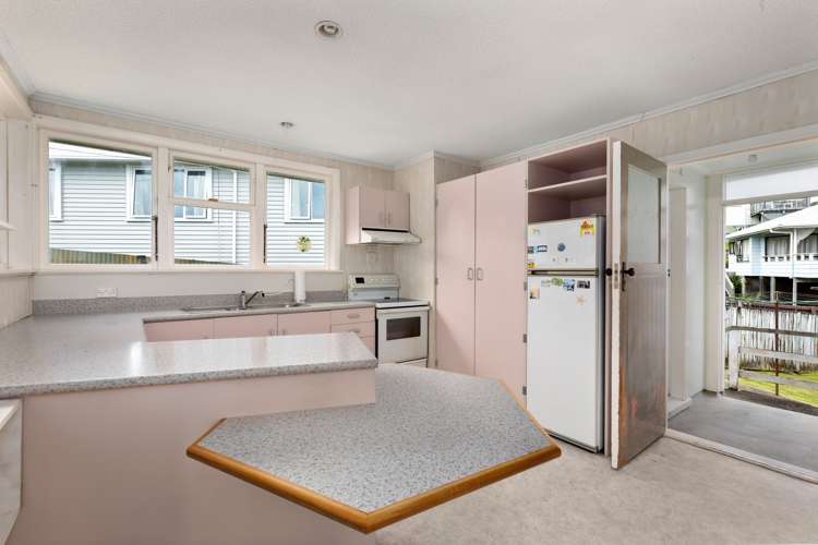 105 Harvey Crescent Thames_13