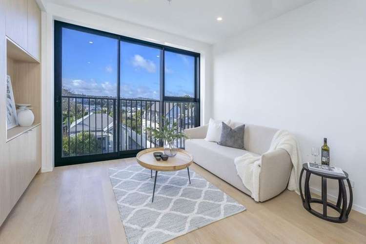 305/2 Finch Street_5
