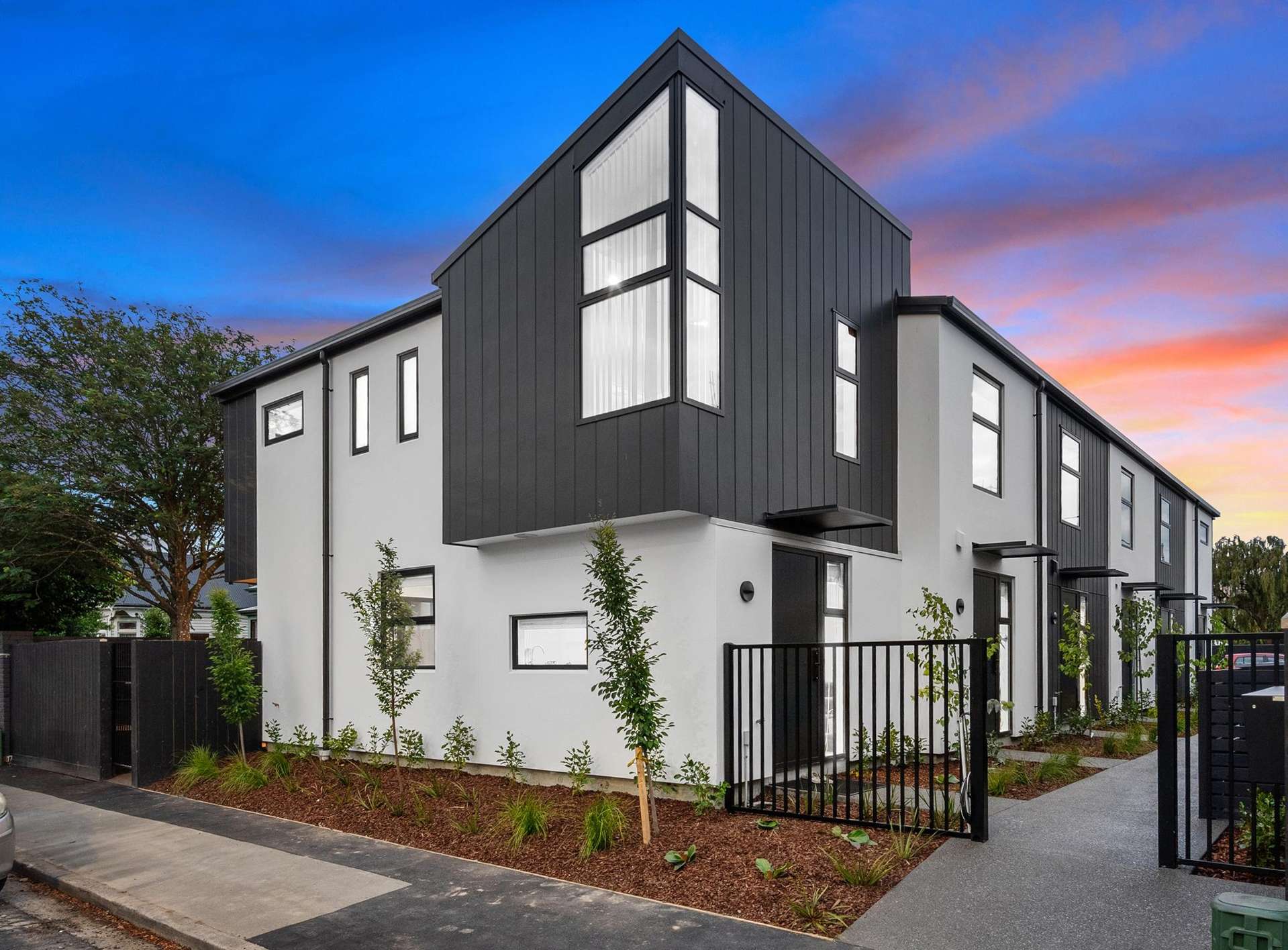 3/20 Whiteleigh Avenue Addington_0