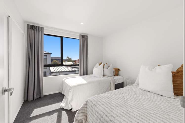 62D Cleveland Street Edgeware_8