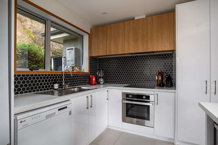 18 Branxholm Street_1