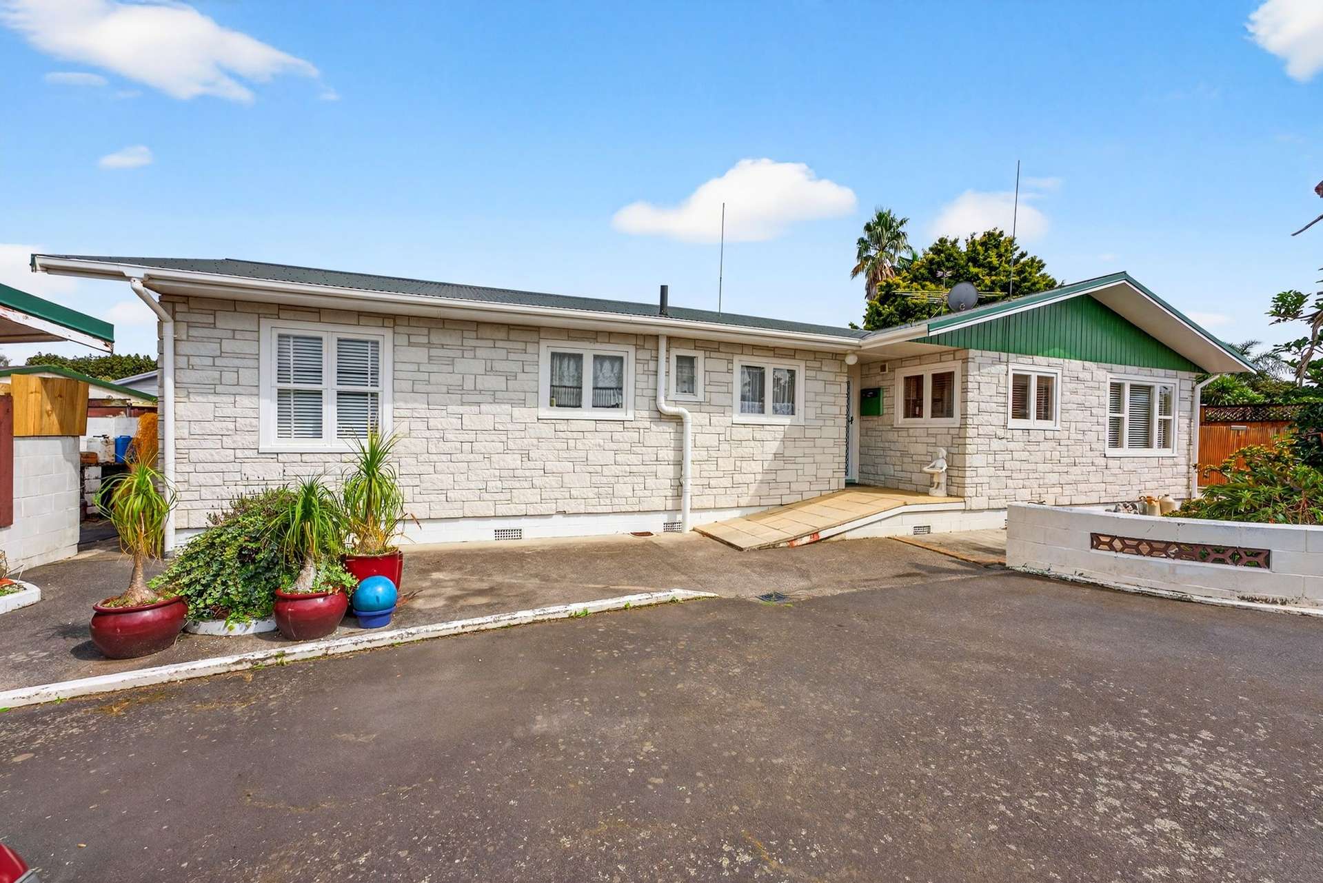 16 Duke Avenue Pukekohe_0