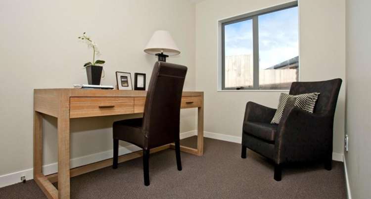 18 Bintulu Place Fairview Heights_15