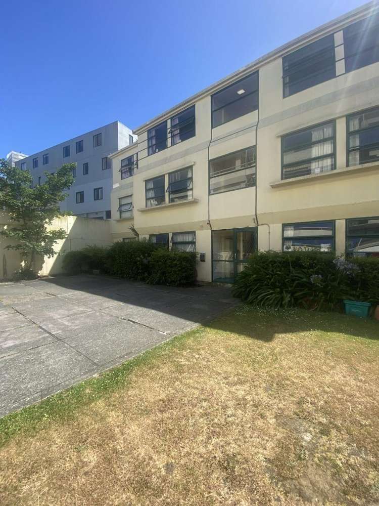 11 Broomhedge Street_0