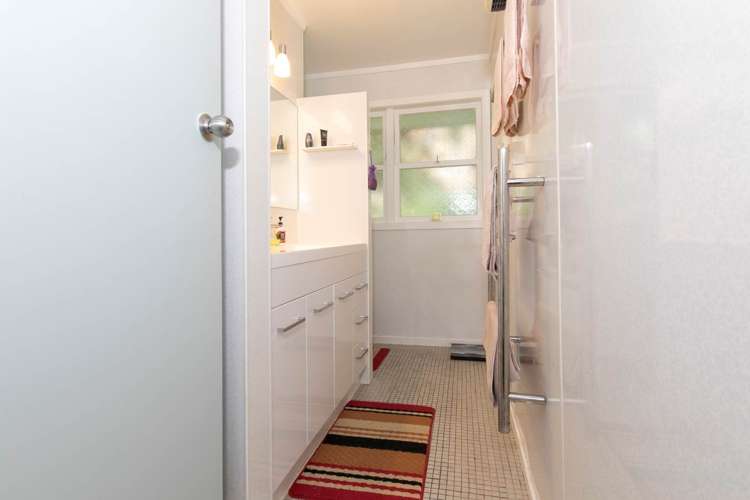 127 Konini Road Titirangi_12