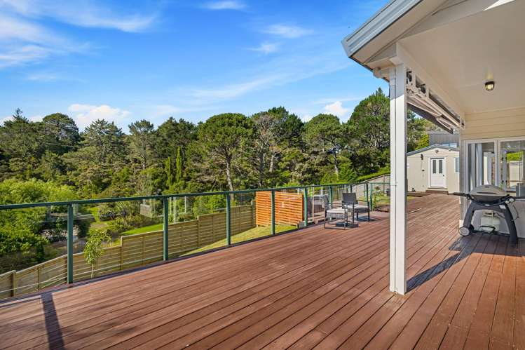 32 Bernard Magnus Lane Greenhithe_22