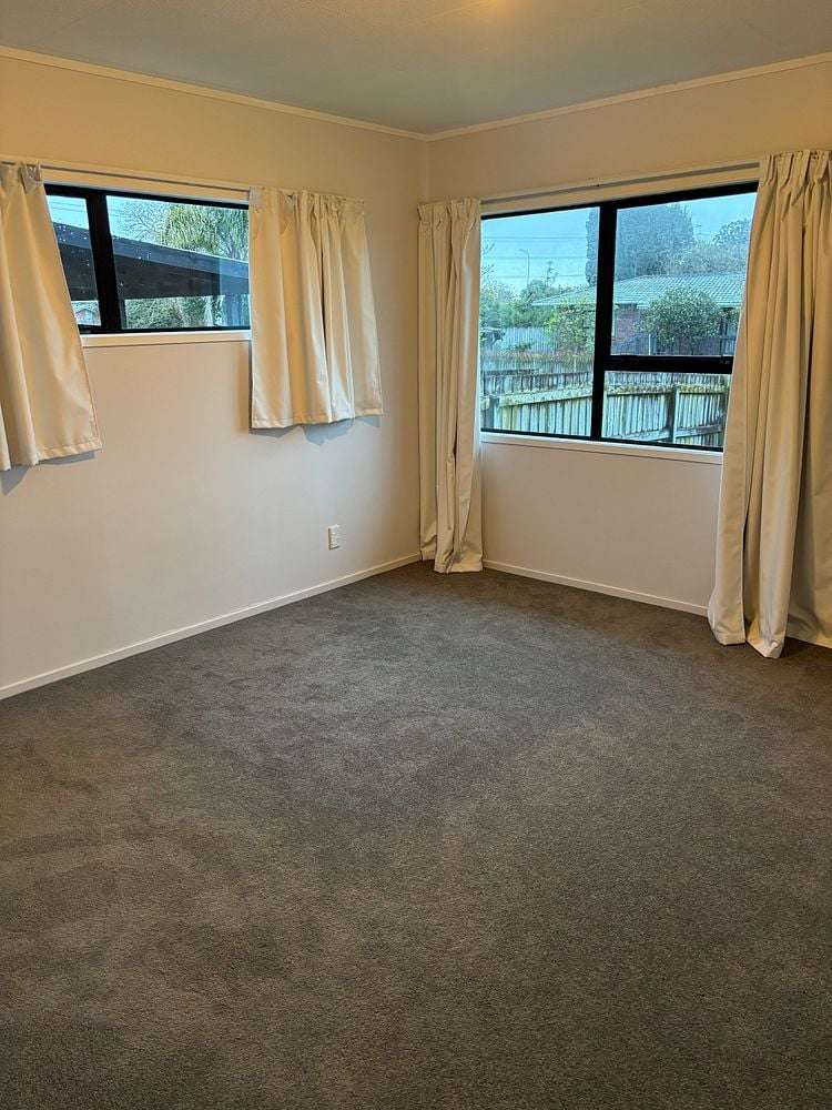 6 Glenlea Place Flat Bush_6