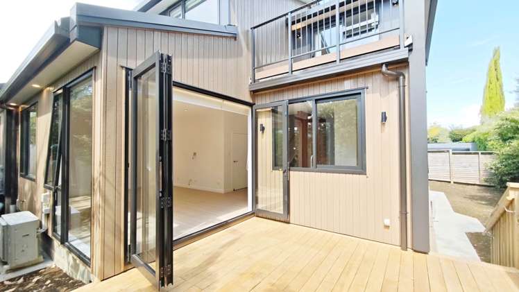 21D Gordon Avenue Forrest Hill_21