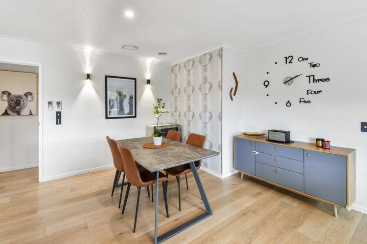27 Teelin Place Flat Bush_6