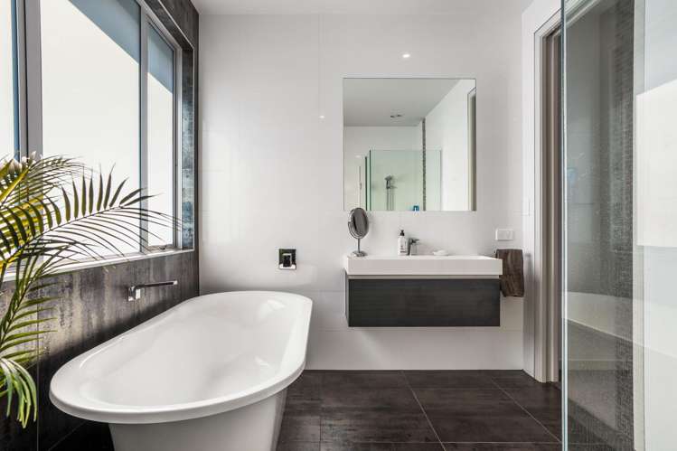 150 Waterways Parade Pauanui_20