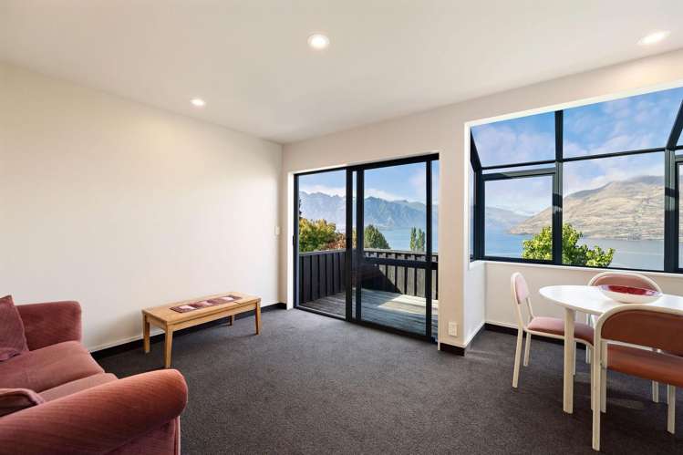 18a Cameron Place Fernhill/Sunshine Bay_3