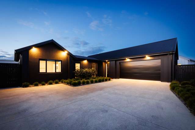 Impeccable and effortless style, prime location