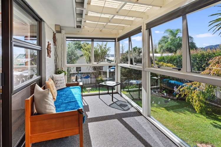 29 Montgomery Avenue Onerahi_2