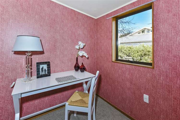 5 Morrison Avenue Narrow Neck_12