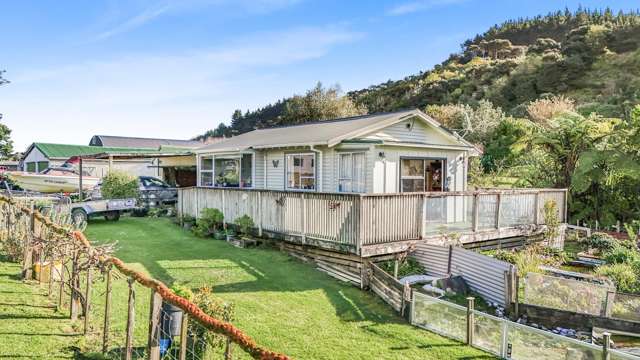 Kawhia Freehold 1214m2 Of Land A Peaceful Retreat