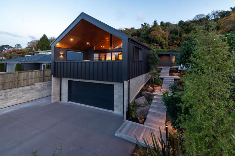 16 Sloane Avenue Tihiotonga_48