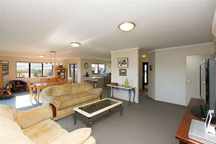 7 Coby Sydney Drive Bell Block_13