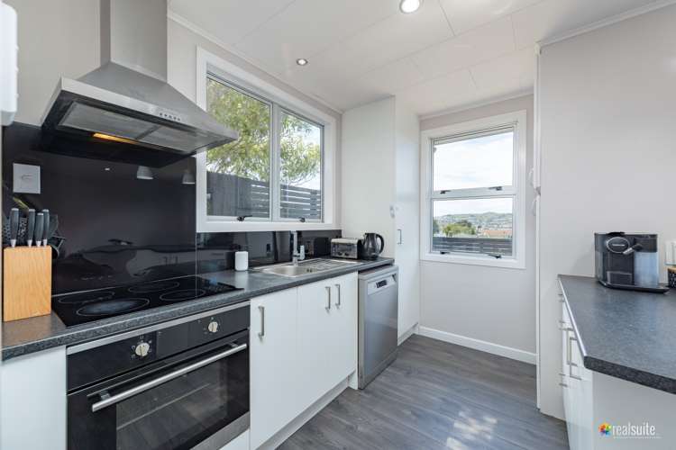 114 Te Pene Avenue Titahi Bay_4