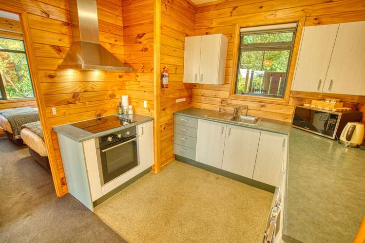 13b & 13c Glen Road Barrytown_4