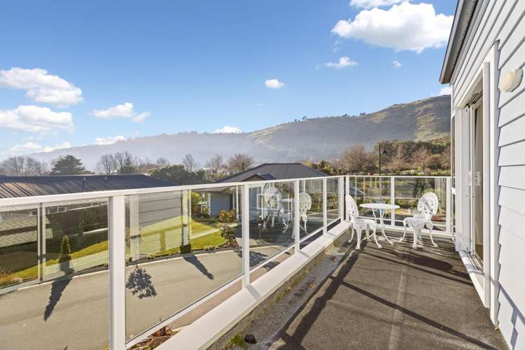 54/60 Port Hills Road_0