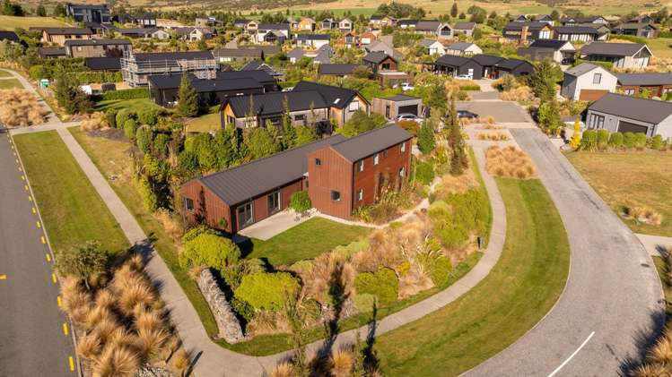 1 Brett Lane Jacks Point_18