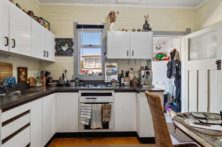 504 Tremaine Avenue Takaro_10