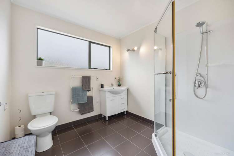 3 Frosses Place Massey_11