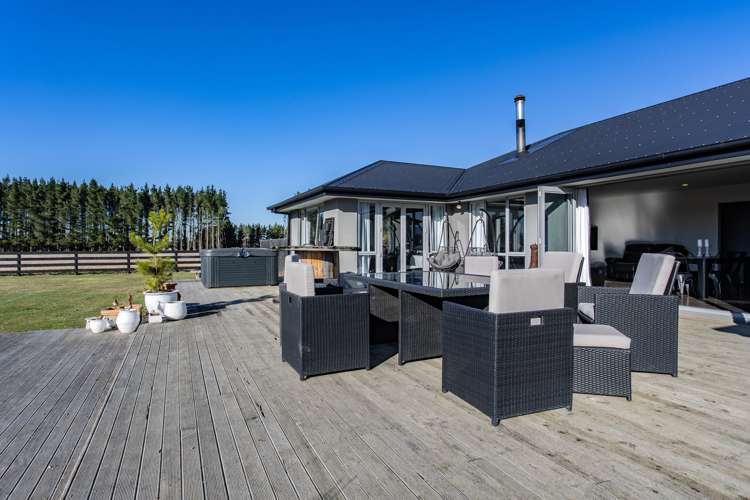 688 Poyntzs Road West Eyreton_15